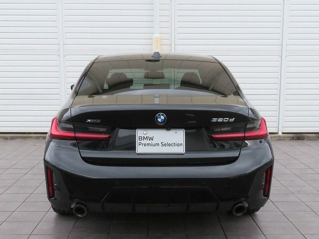 320d xDrive Berline RHD
