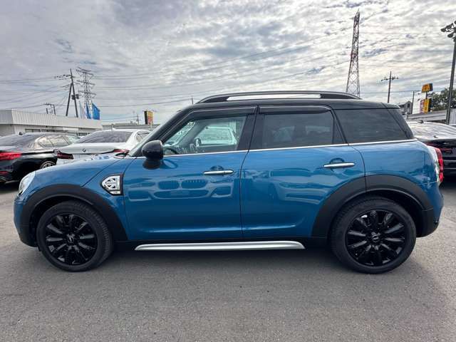 MINI CROSSOVER COOPER D