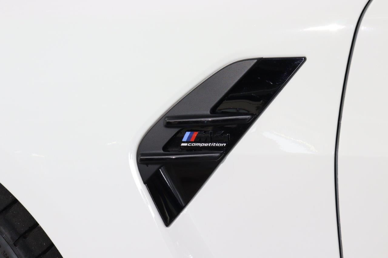 G83 M4 Competition M xDrive Competition RHD