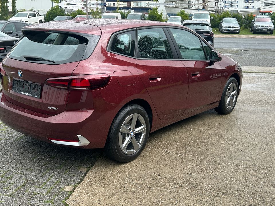 BMW 218