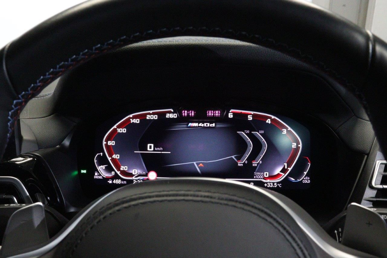 G01 X3 M40d RHD LCI ZA