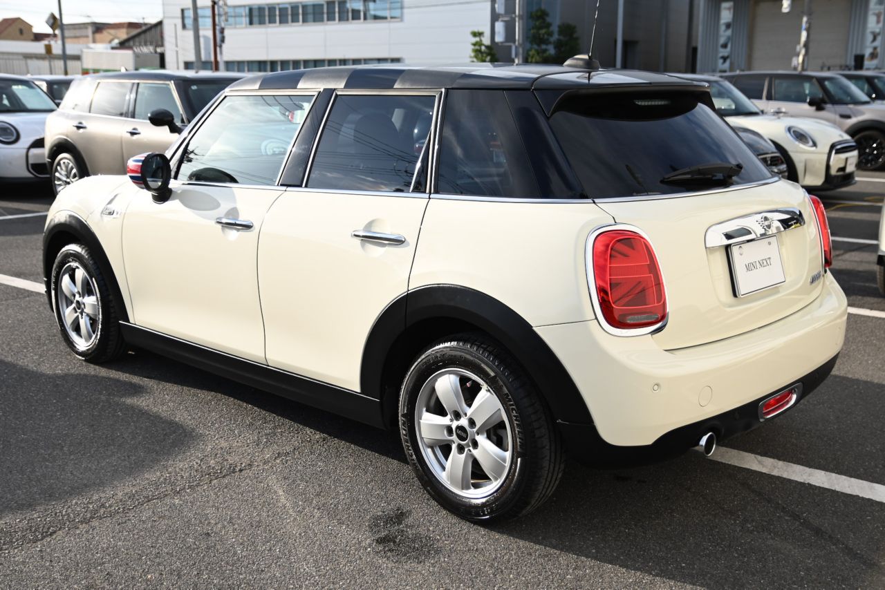 F55 MINI Cooper 5-Door Hatch LCI