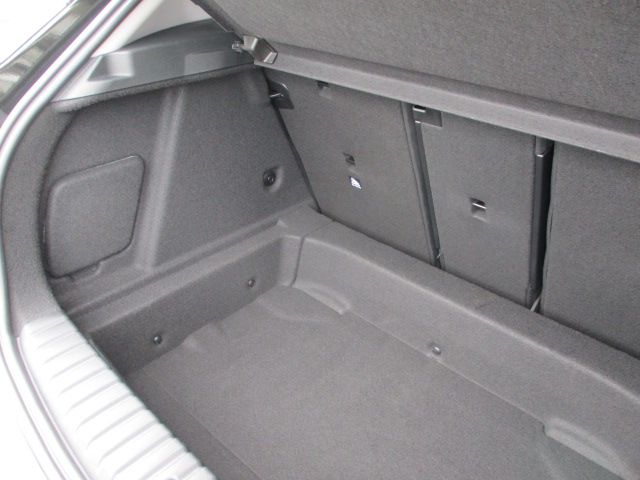 F40 118d Sports Hatch 5-door B47 2.0d