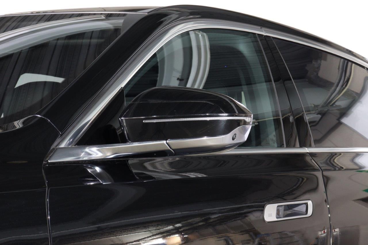 i7 xDrive60 Sedan RHD