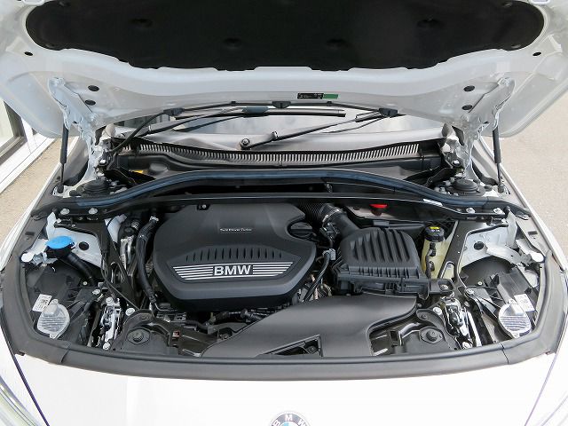F40 118d Sports Hatch 5-door B47 2.0d