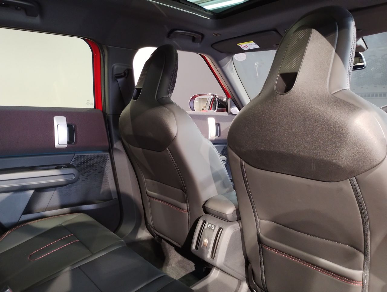 U25 MINI John Cooper Works Countryman ALL4