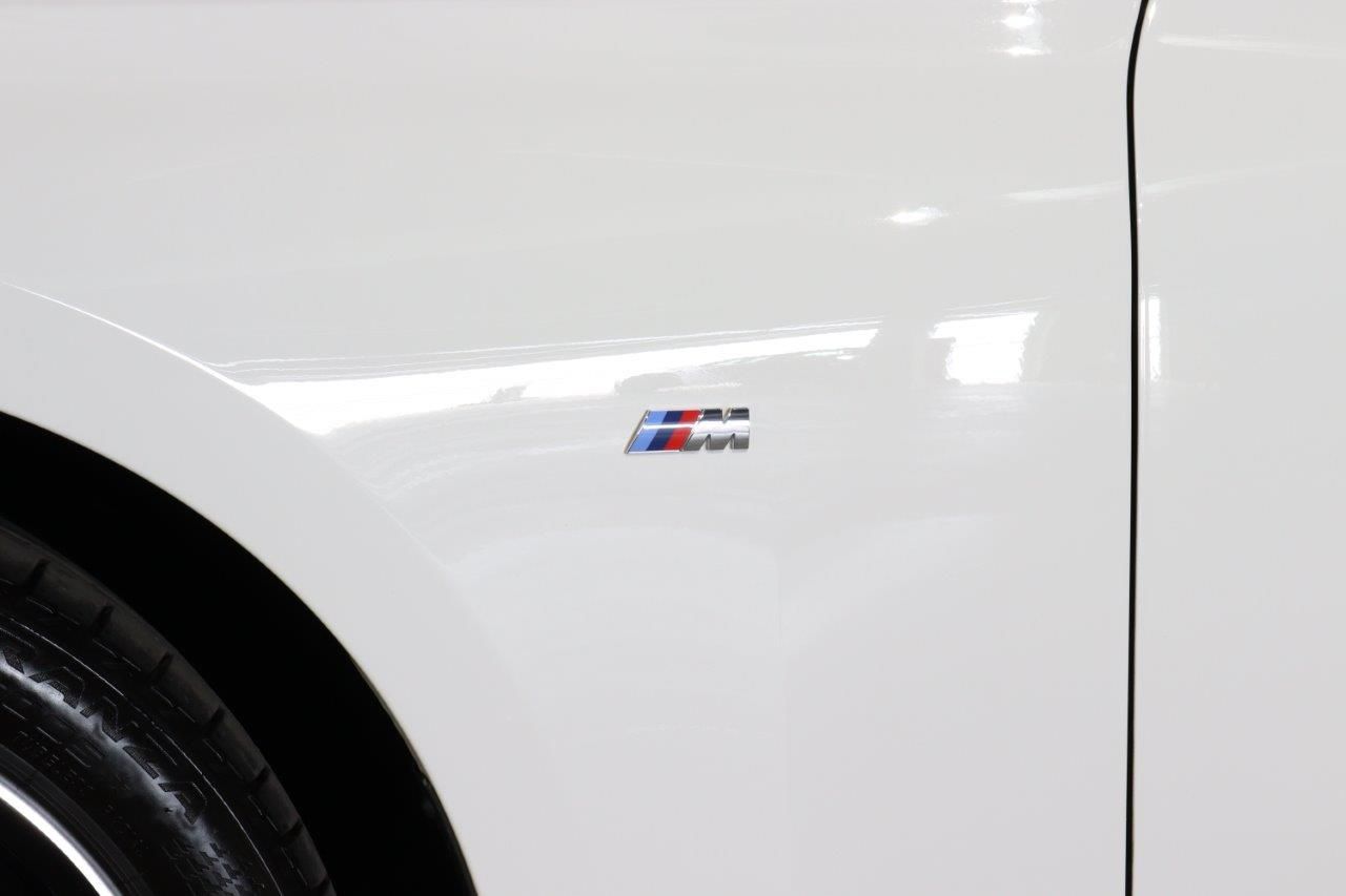 G42 220i Coupe