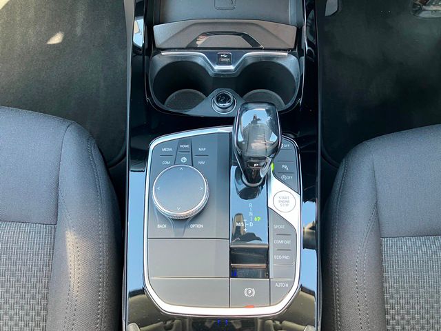 F40 118d Sports Hatch 5-door B47 2.0d