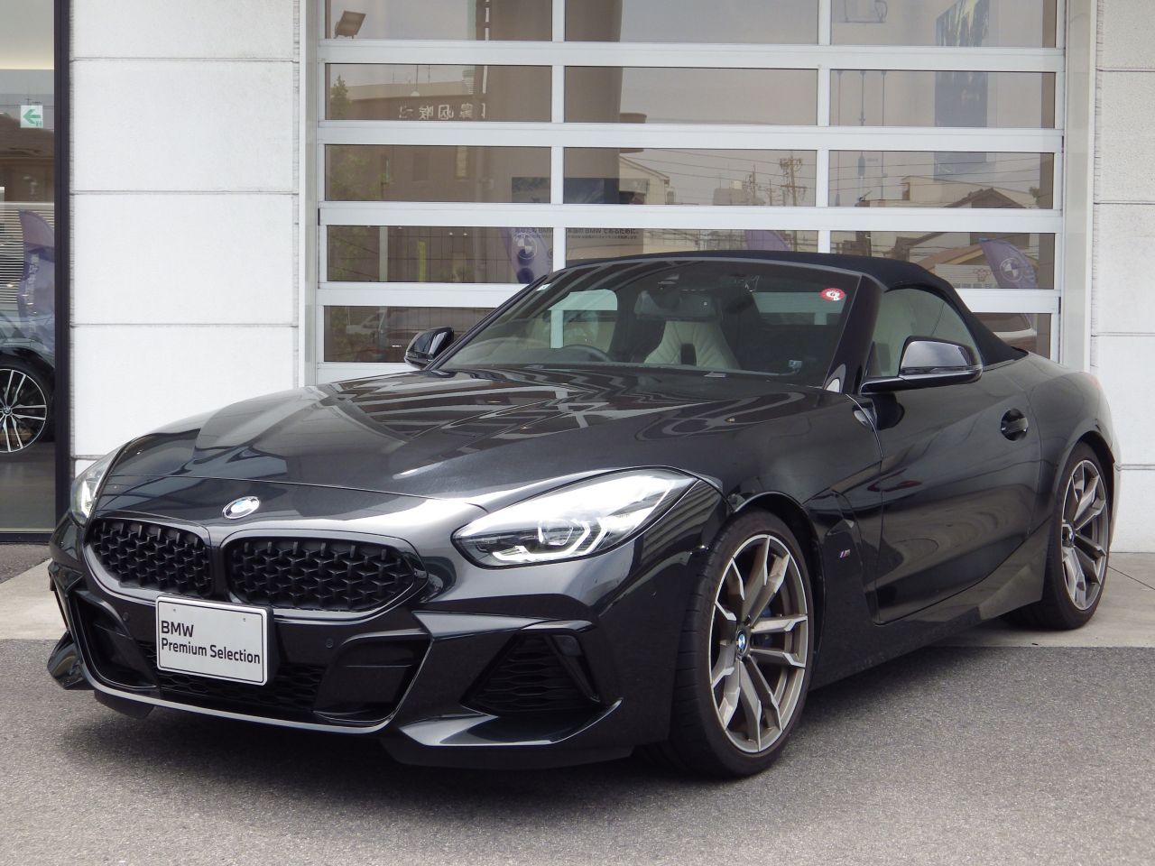 Z4 M40i