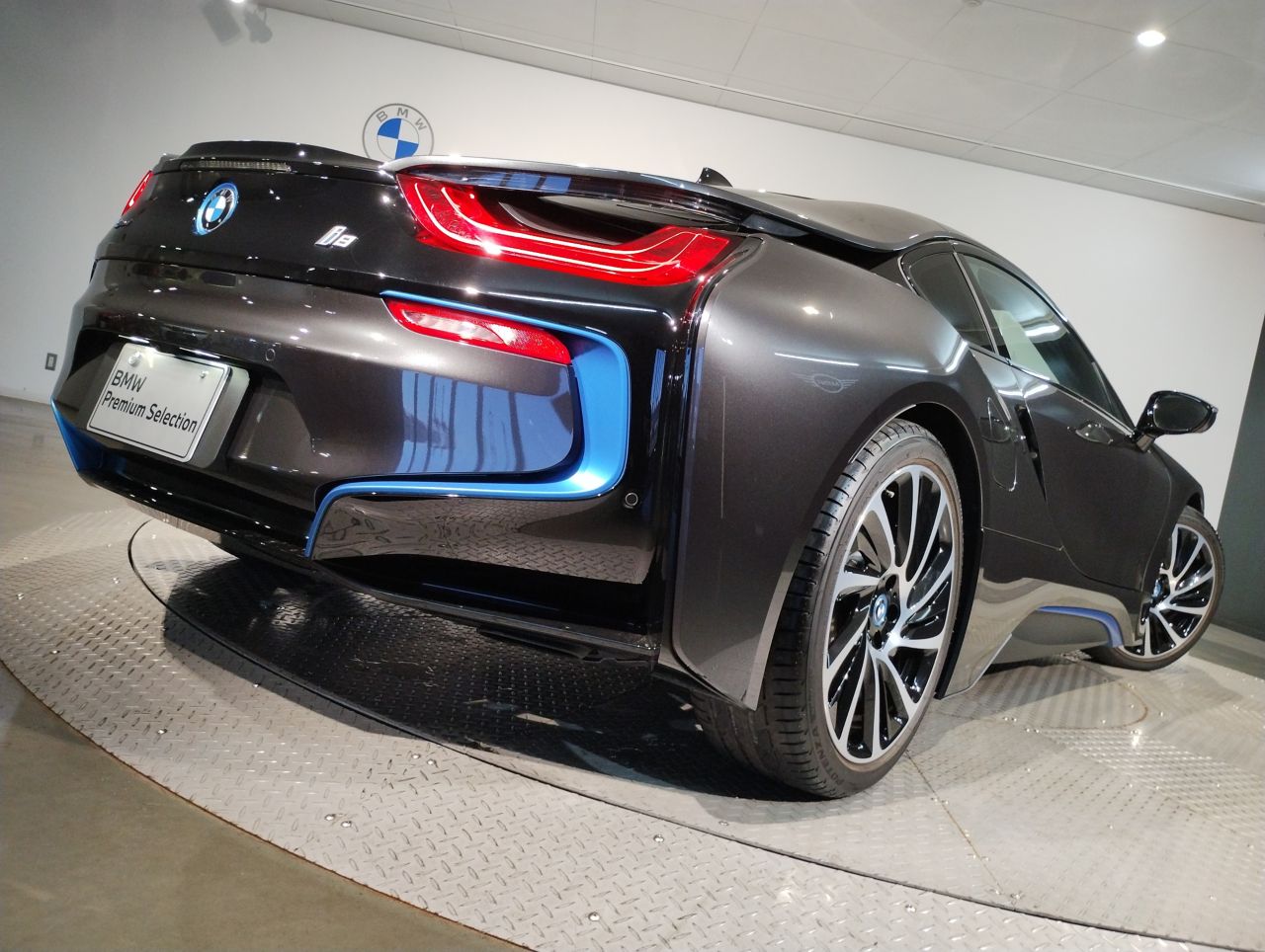 BMWI I8 RHD