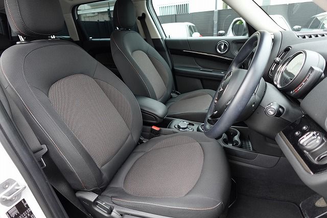 MINI CROSSOVER COOPER D ALL4