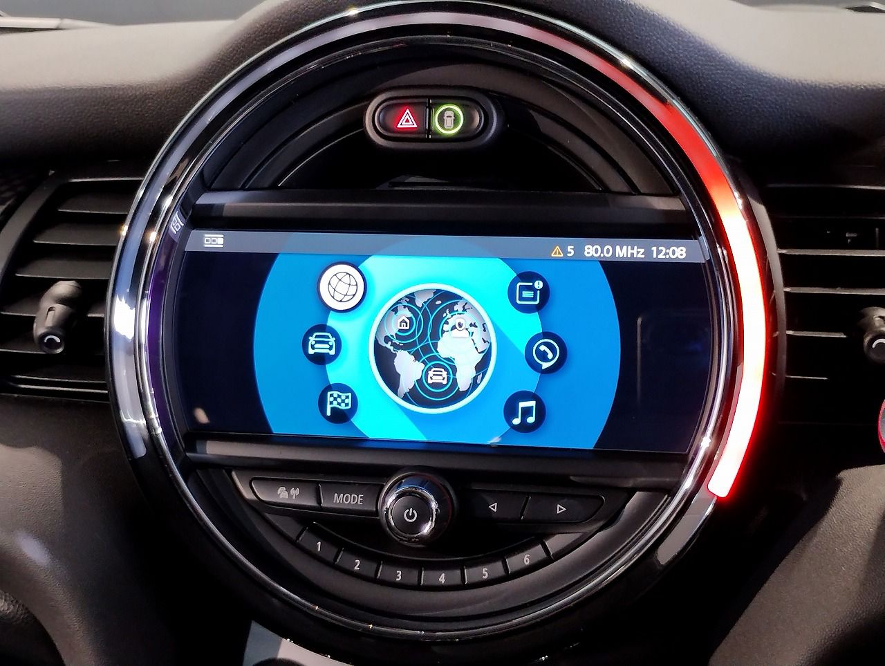 F56 COOPER S D(AT)