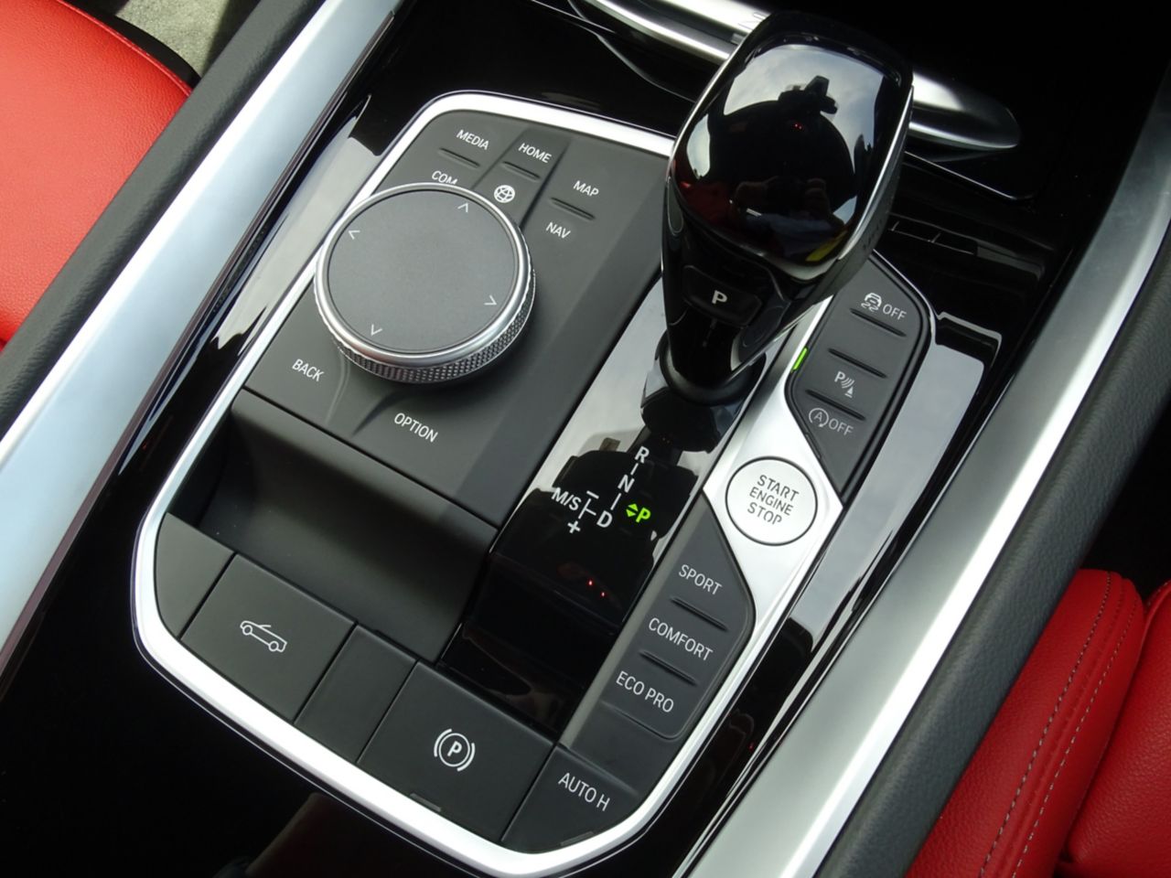 G29 z4 sDrive20i RHD