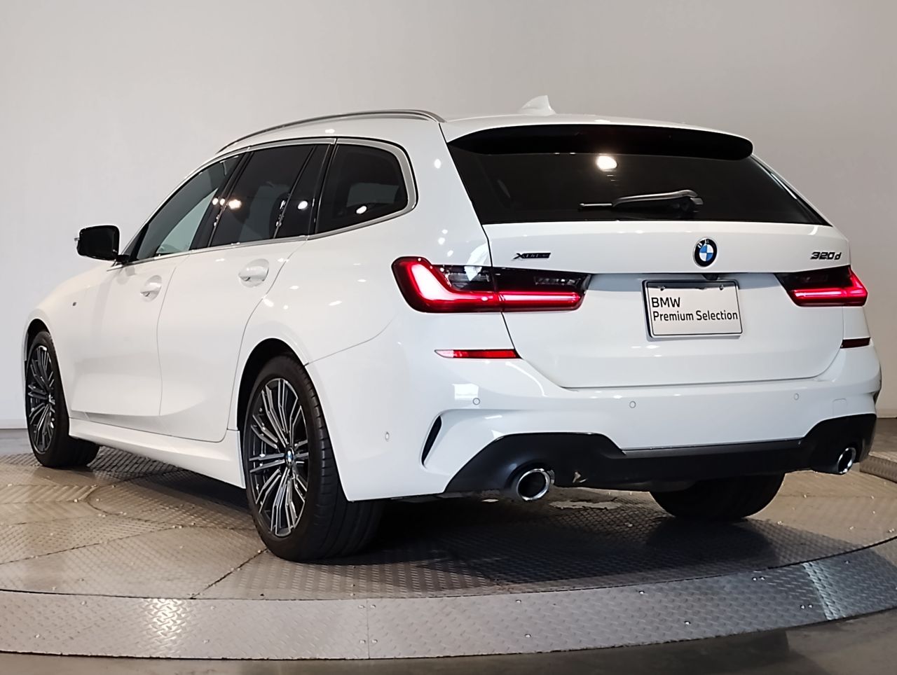 G21 320d xDrive Touring RHD