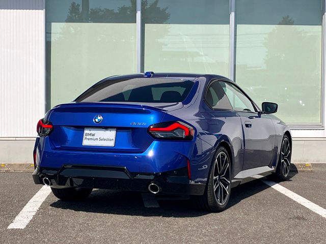 G42 220i Coupe