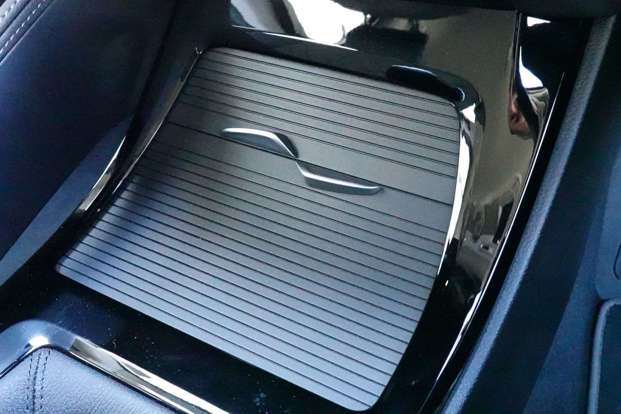 X1 sDrive18i RHD