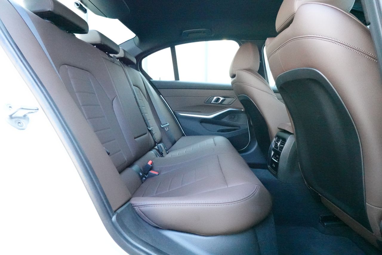 G20 320i Saloon LCI RHD MX