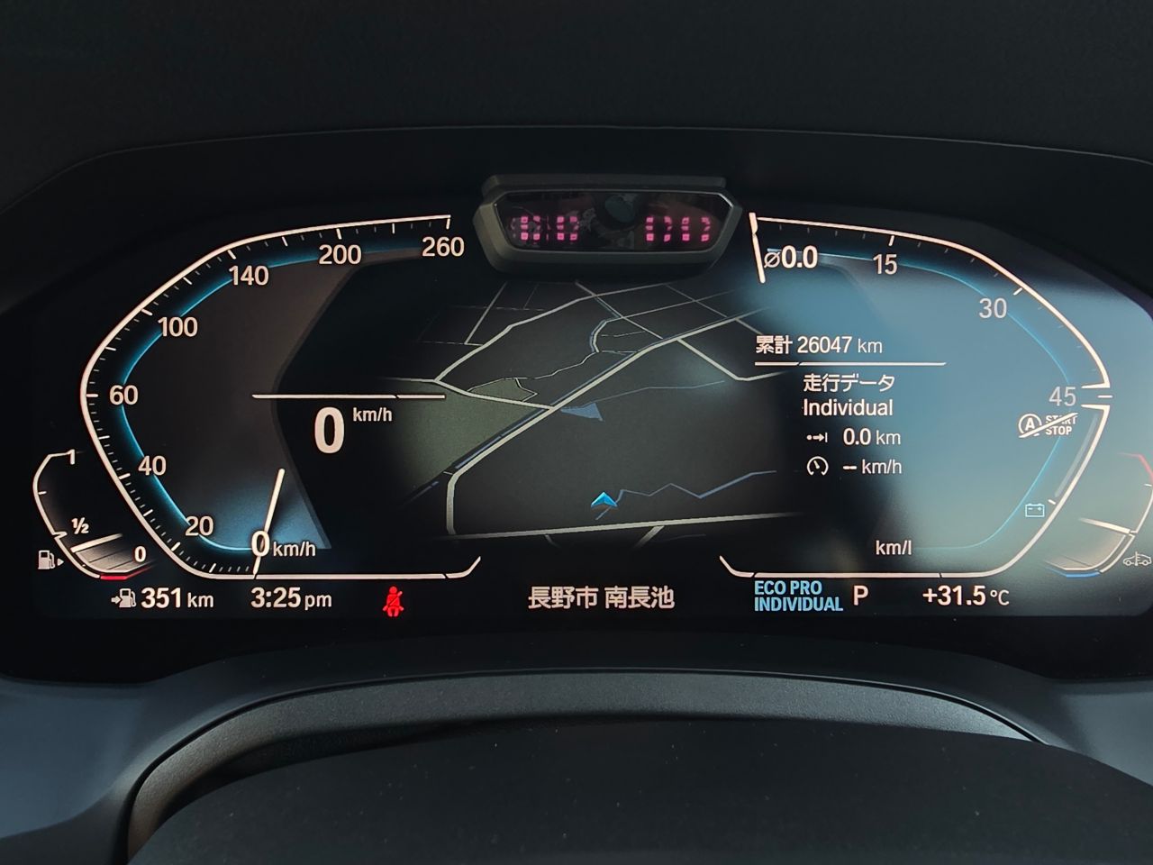 320i Sedan RHD