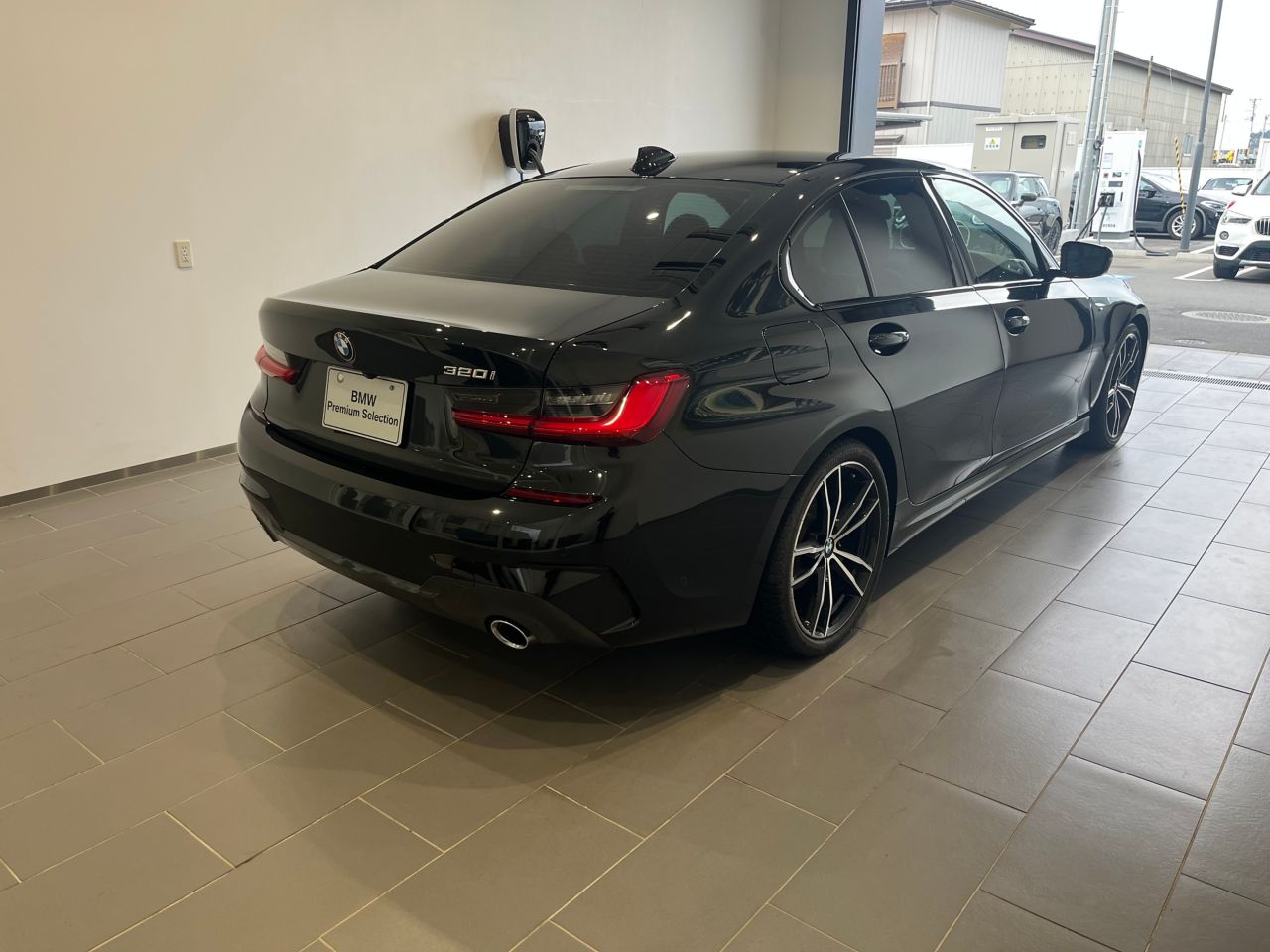 G20 320i Saloon RHD MX