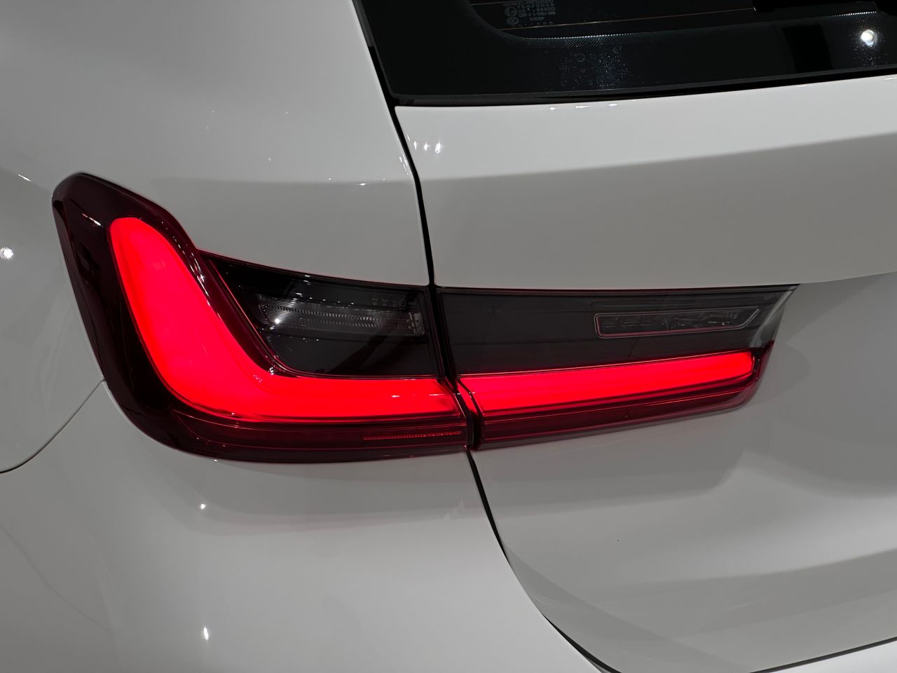 G21 M340i xDrive Touring LCI RHD