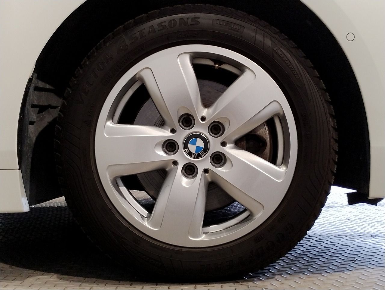F40 118d Sports Hatch 5-door B47 2.0d