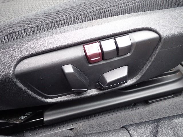 F40 118d Sports Hatch 5-door B47 2.0d
