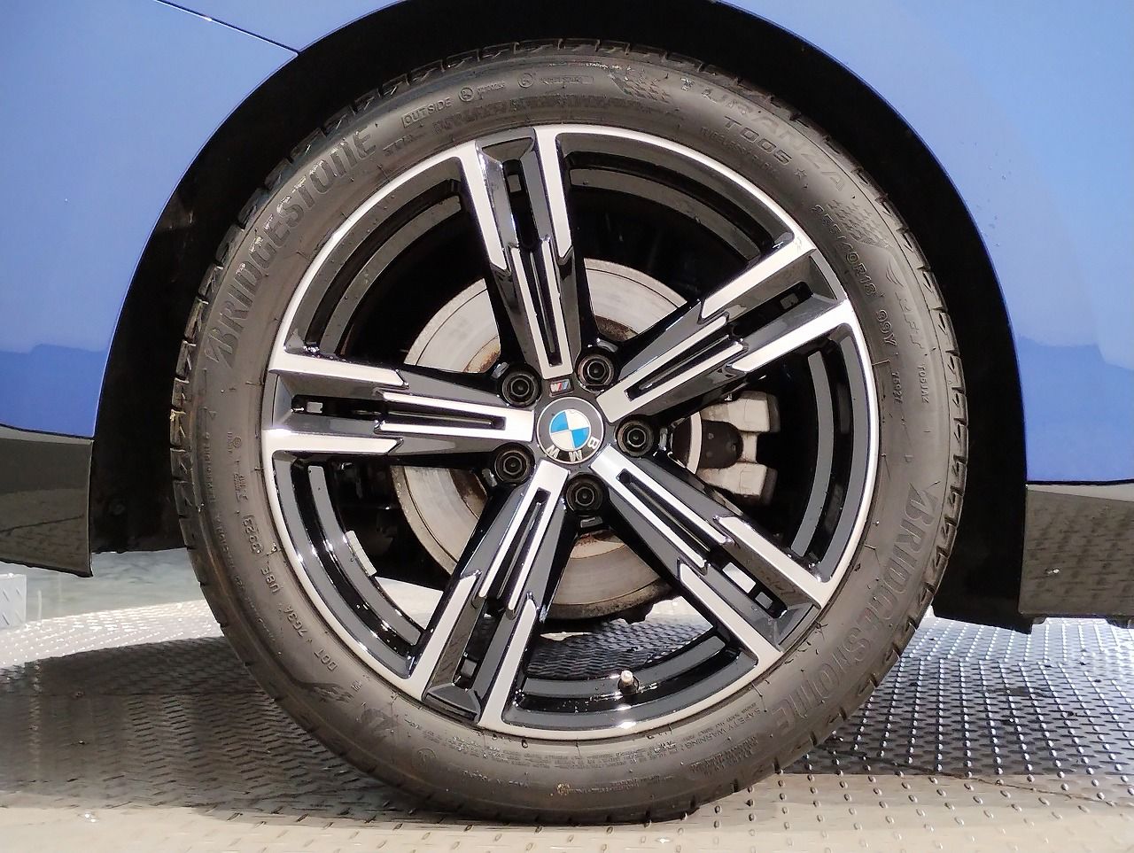 G42 220i Coupe