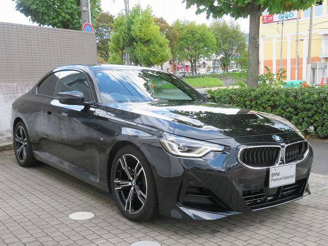 G42 220i Coupe