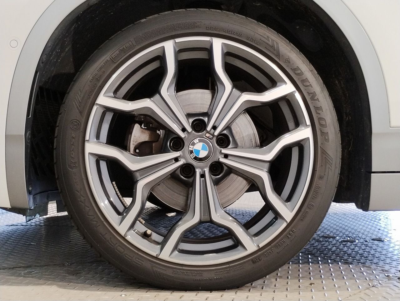 F39 X2 sDrive18i B38 1.5i SAC