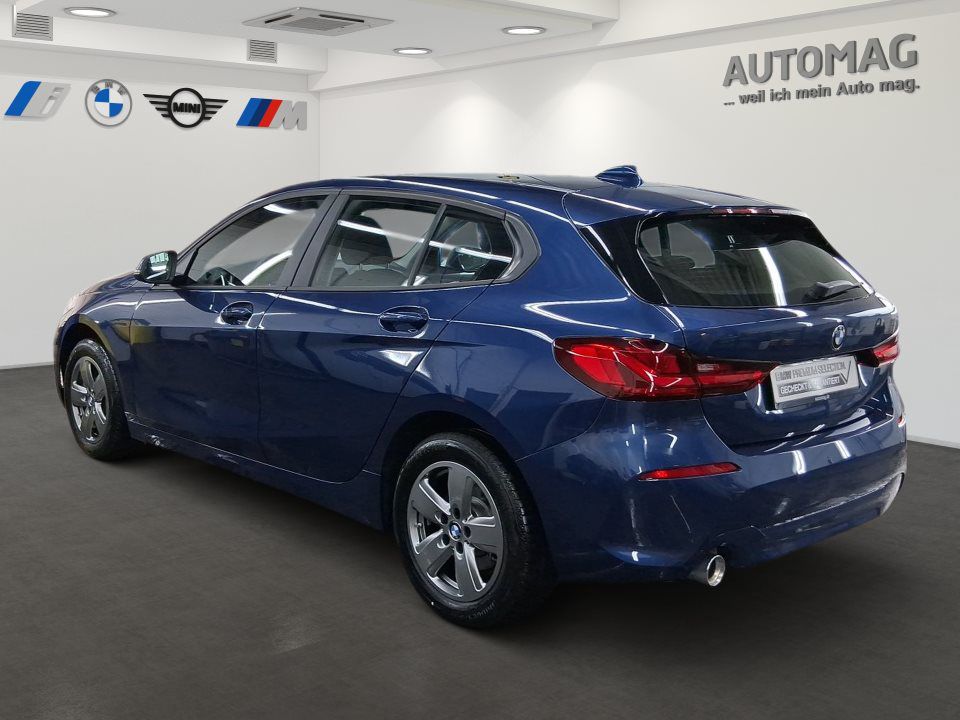 BMW 118