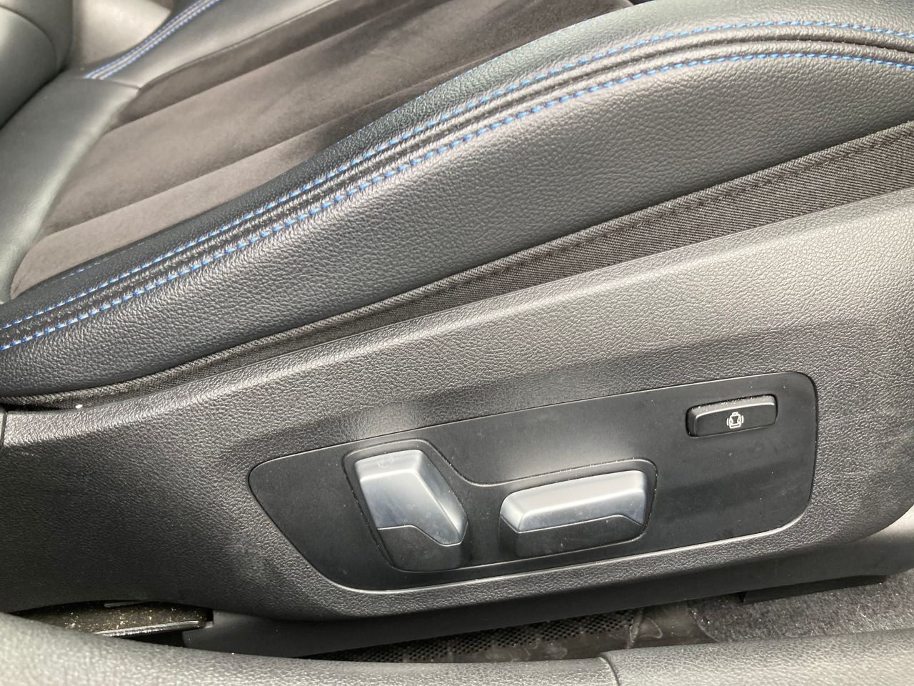 G21 320d xDrive Touring RHD