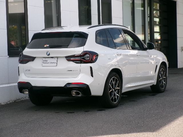 iX2 xDrive30 MSP
