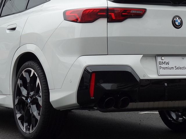 X2 M35i xDrive RHD
