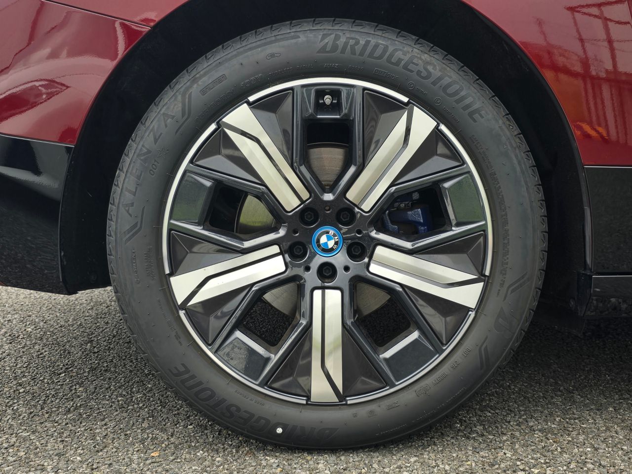 i20 iX xDrive50