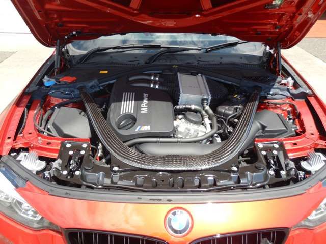 F83 M4 Convertible S55 3.0 LCI