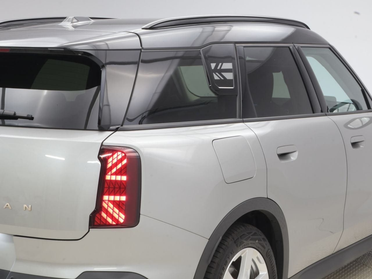 U25 MINI Countryman E