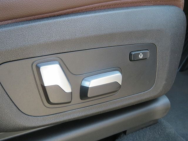 G01 X3 xDrive20d RHD US LCI