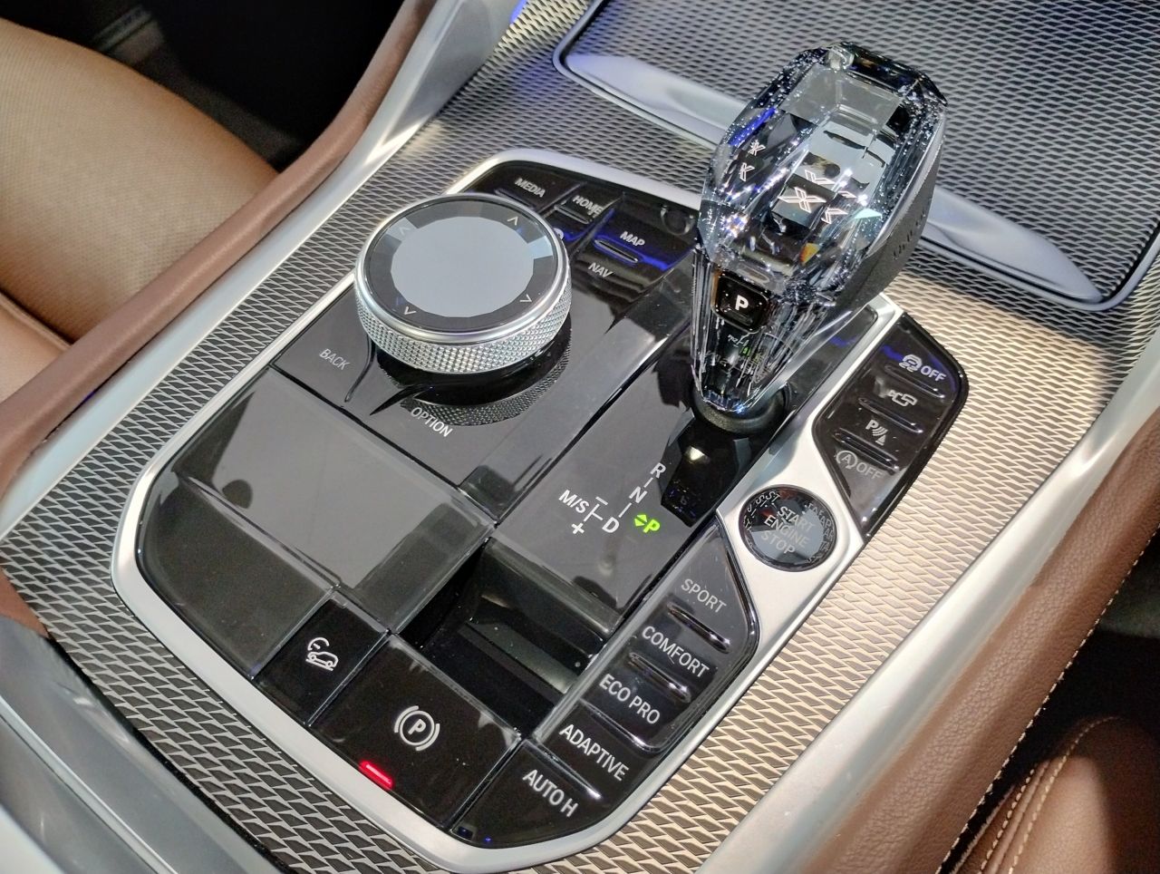 X* xDrive30d RHD