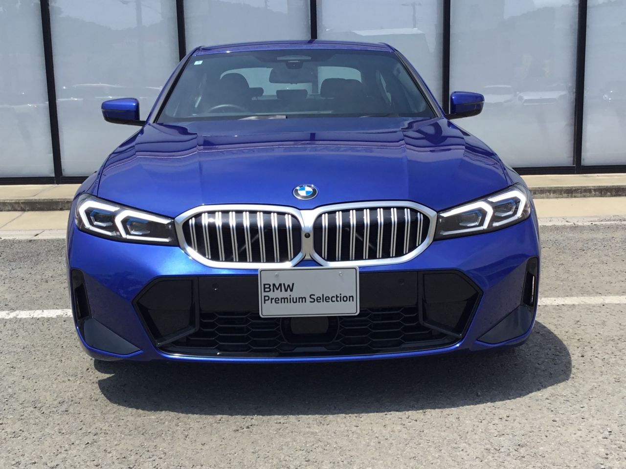 320d xDrive Berline RHD