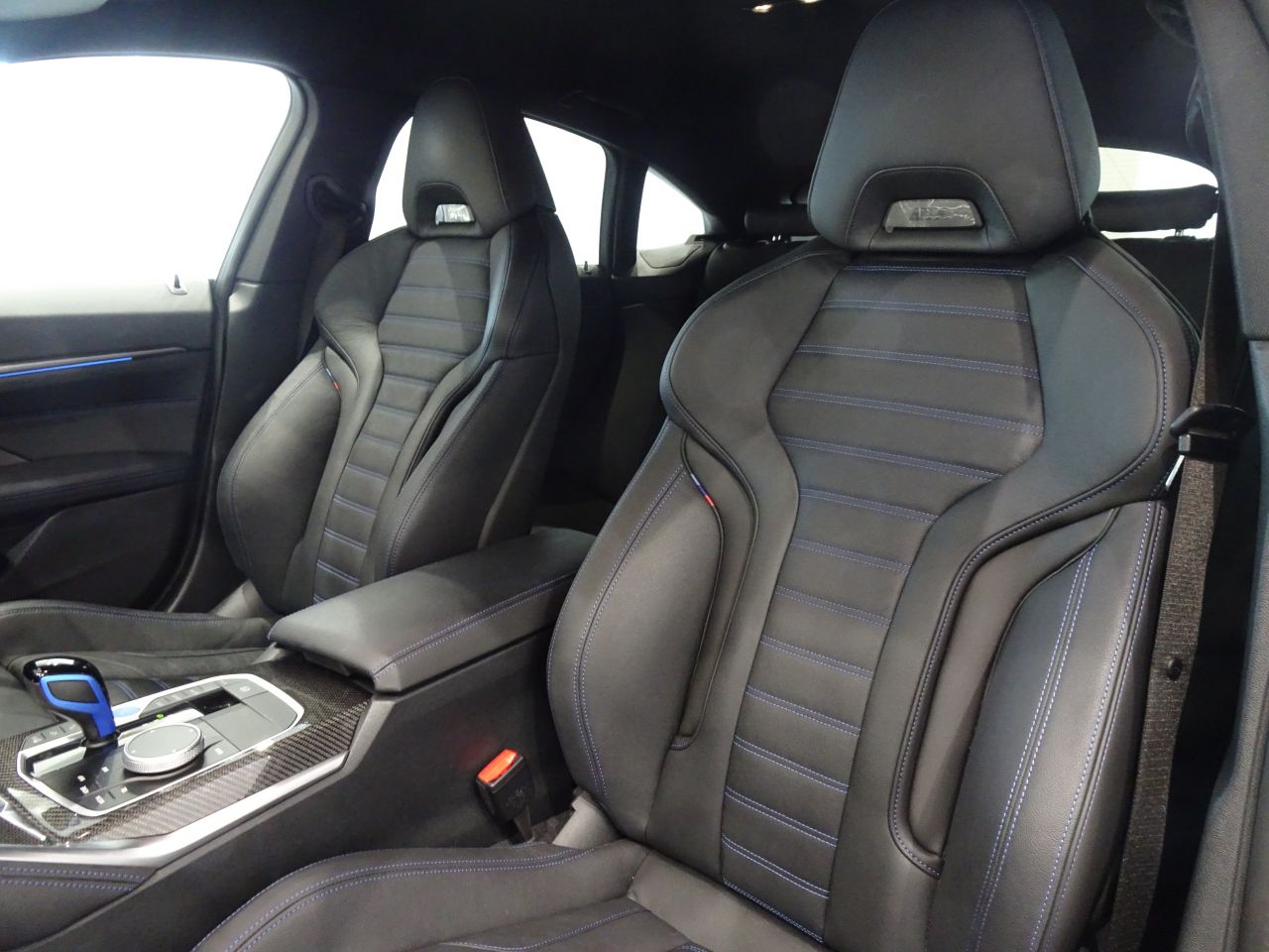 G26 i4 M50 RHD