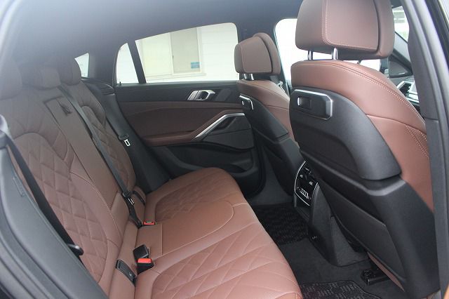 X6 xDrive30d M Sport RHD