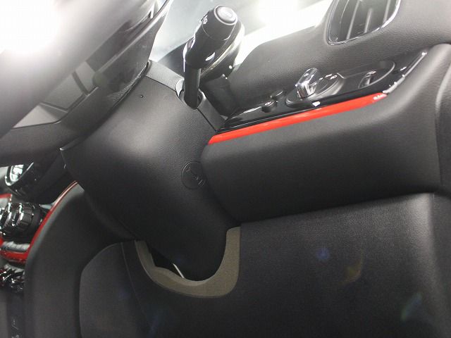MINI John Cooper Works ALL4 Countryman RHD