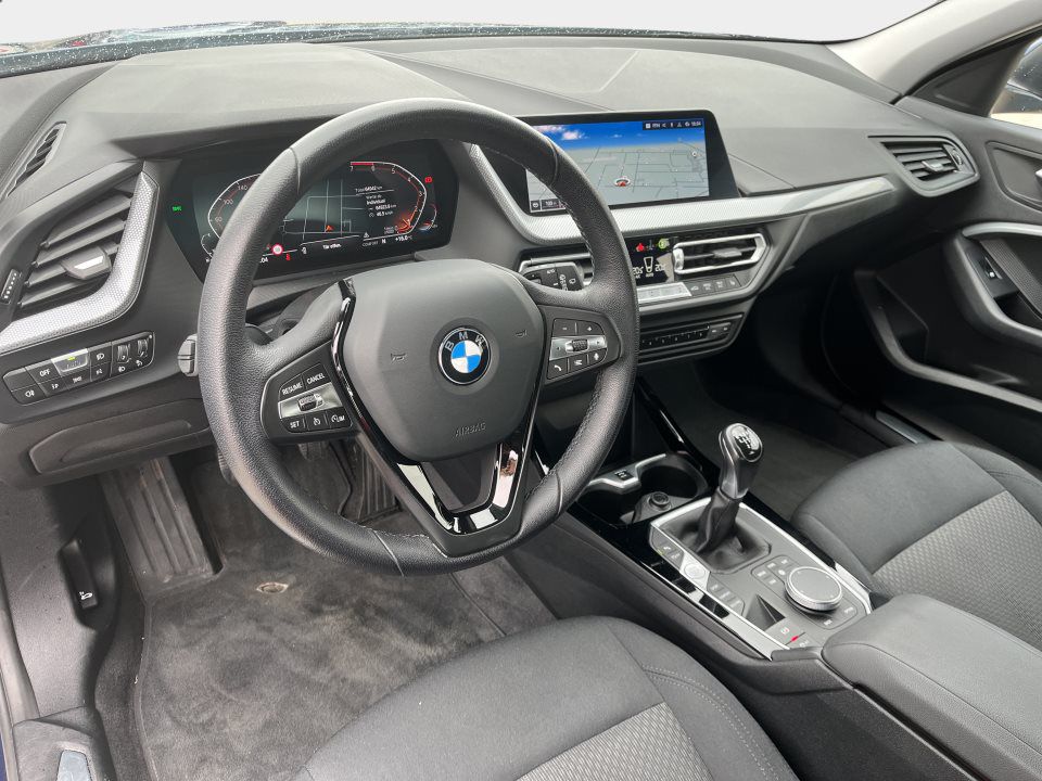 BMW 118
