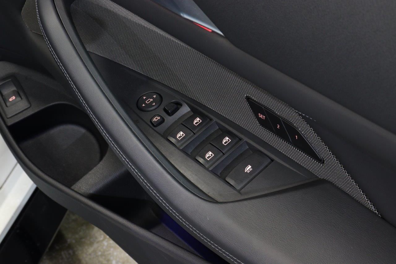 G83 M4 Competition M xDrive Competition RHD