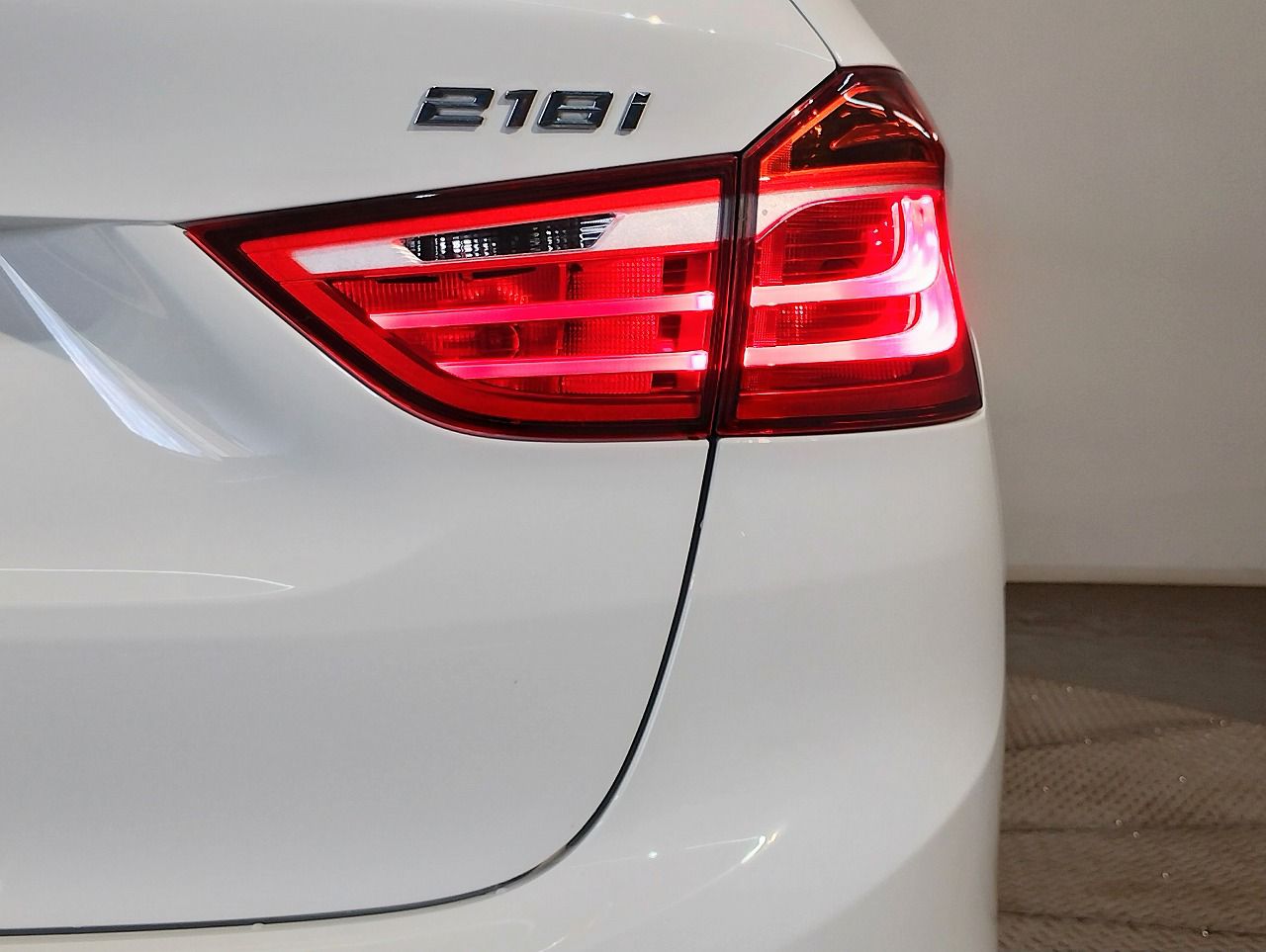 218I GRAN TOURER RHD