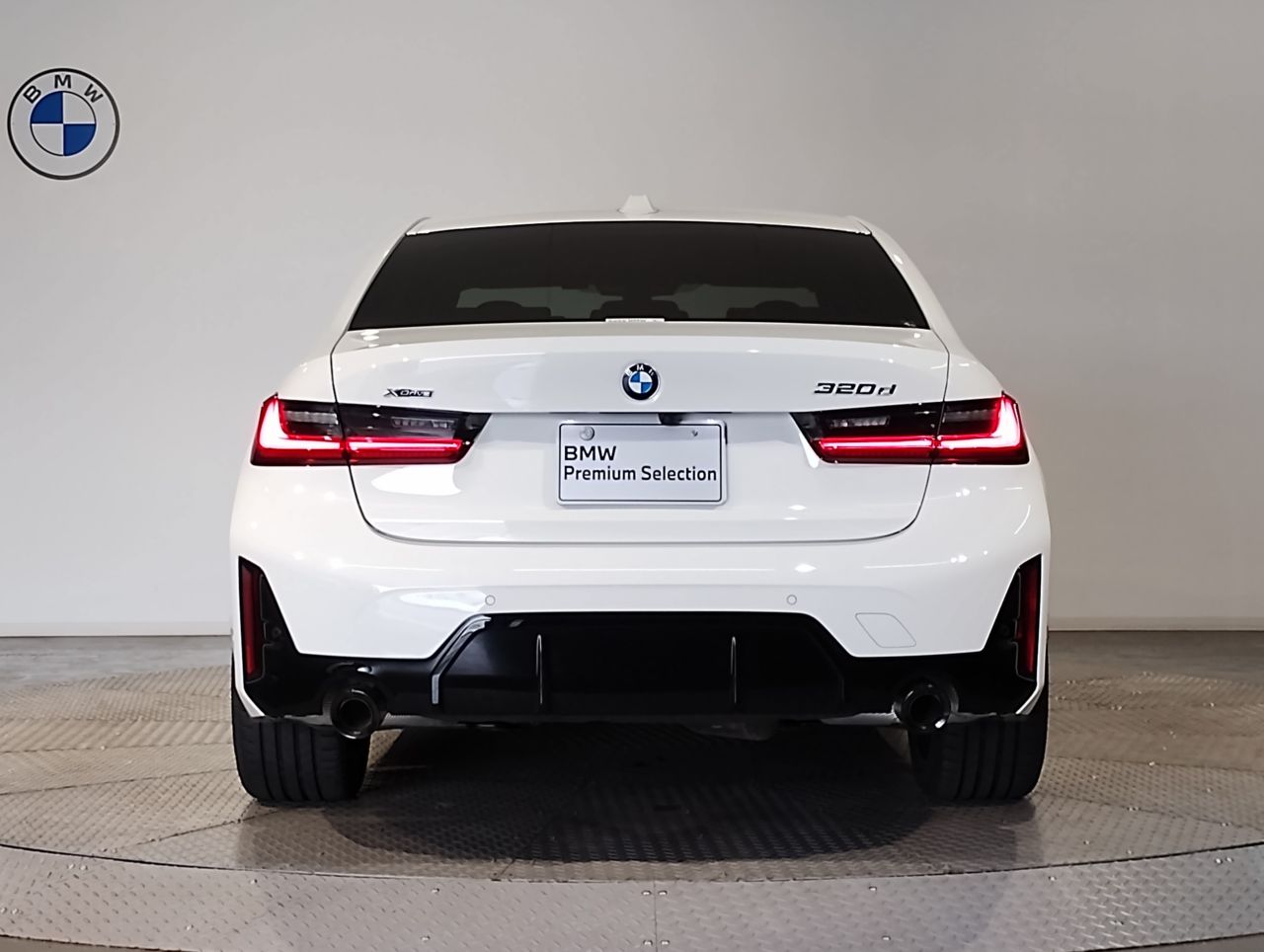 320d xDrive Berline RHD