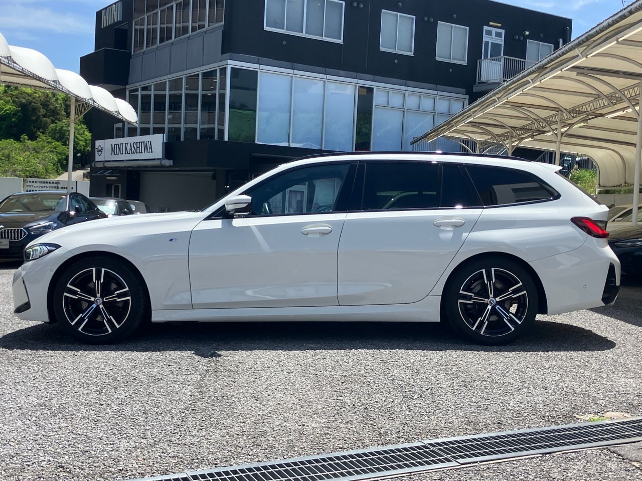G21 320i Touring LCI RHD