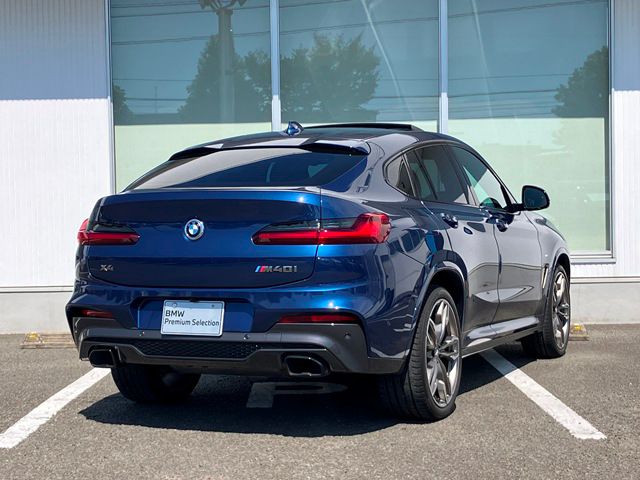 X4 M40i RHD