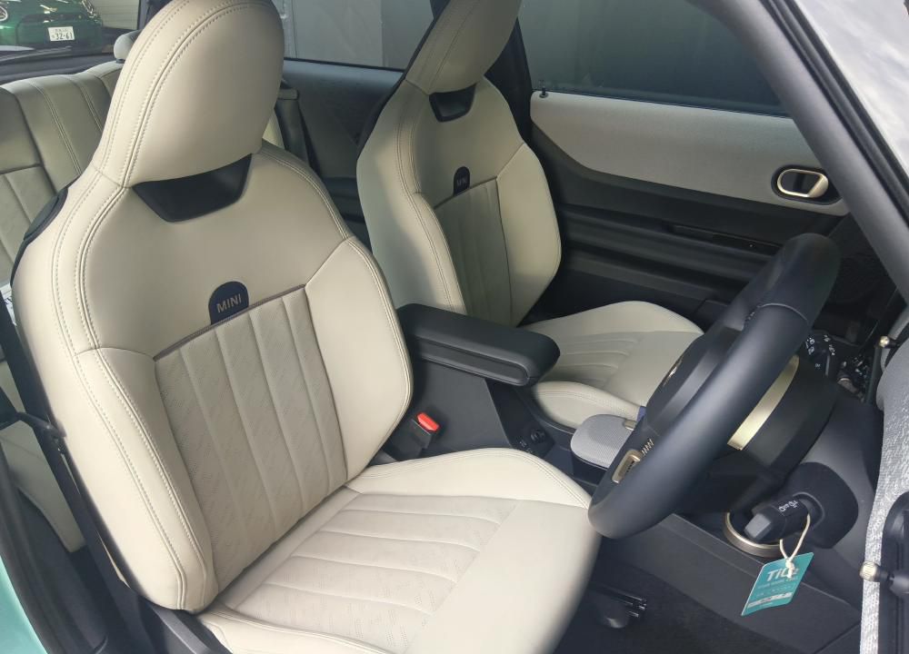 F66 MINI Cooper C 3Dr