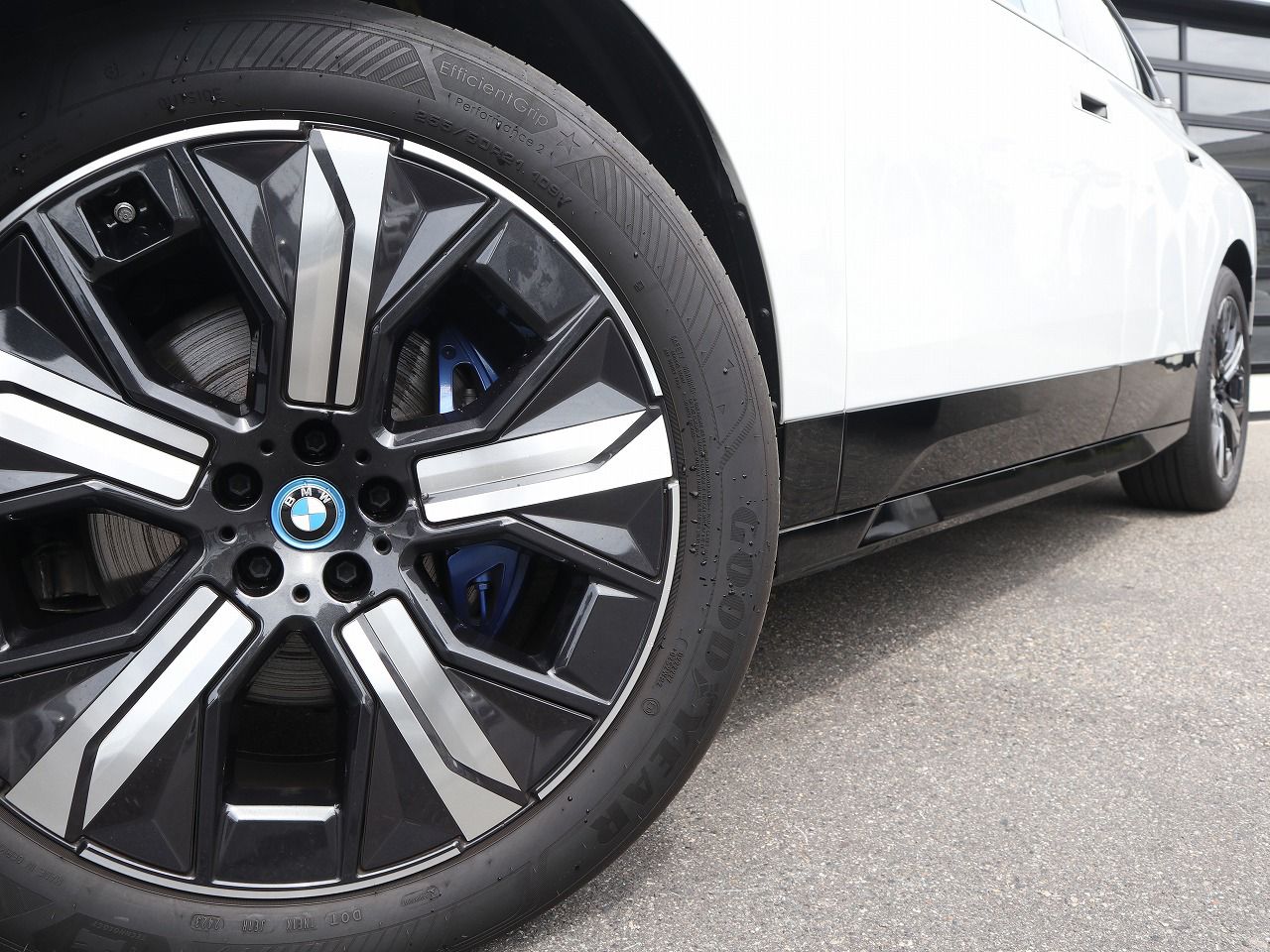 i20 iX xDrive50